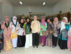 Ketua BKOW Kalsel Buka Latihan Khusus